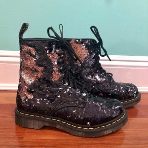 New Dr. Martens Black and Silver Sequins size 7 never worn